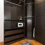 Valum Luxury