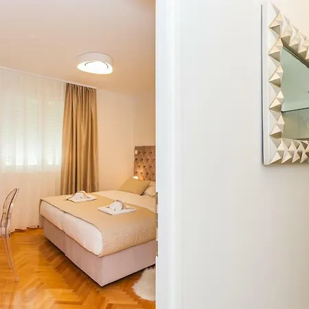 Lägenhet Valum Luxury *