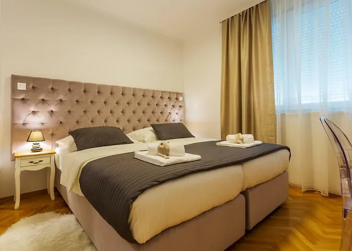 Valum Luxury Apartamento *