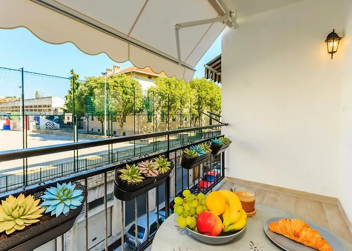 Valum Luxury * Split